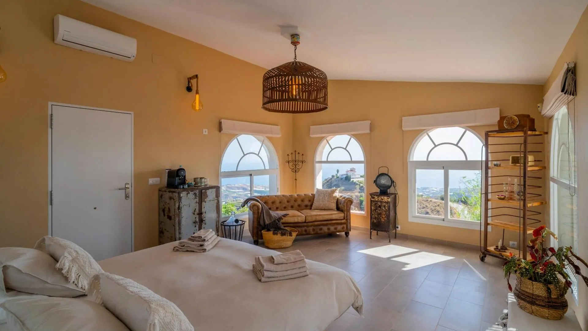 Casa Siempre Bed & Breakfast Sayalonga